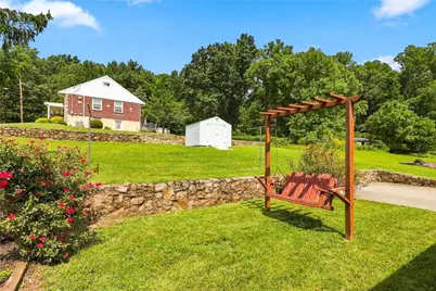 1135 E Susquehanna Street, Salisbury Township, PA 18103 - Photo 34