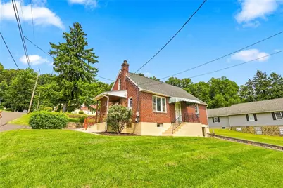1135 E Susquehanna Street, Salisbury Township, PA 18103 - Photo 2
