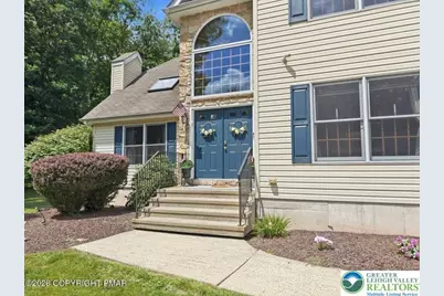 1220 Overlook Court, Chestnuthill Twp, PA 18353 - Photo 8