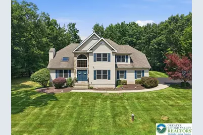 1220 Overlook Court, Chestnuthill Twp, PA 18353 - Photo 1