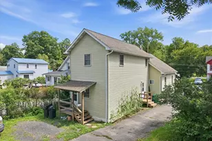 165 Elizabeth St, East Stroudsburg, PA 18301 - Photo 6