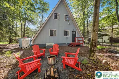 5608 Pembrook Drive, Coolbaugh Twp, PA 18466 - Photo 2