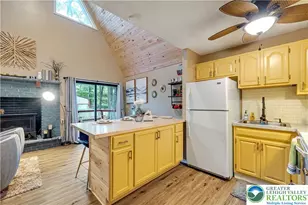 5608 Pembrook Dr, Coolbaugh Twp, PA 18466 - Photo 16
