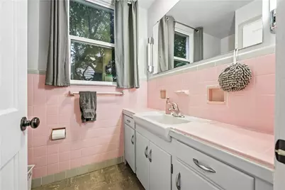 1359 N Van Buren Street, Allentown City, PA 18109 - Photo 10