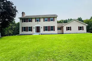 118 Crabapple Ln, Stroud Twp, PA 18301 - Photo 4