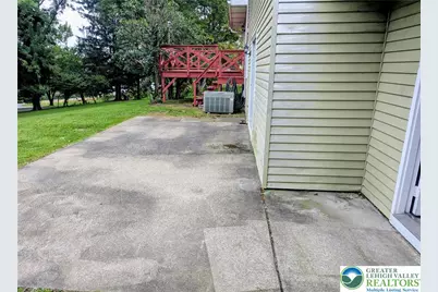 2815 Semmel Road, North Whitehall Township, PA 18080 - Photo 44