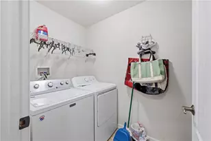 3589 Lenape Ln, Emmaus Boro, PA 18049 - Photo 14