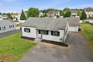 16 East Ln, Palmer Twp, PA 18045 - Photo 2