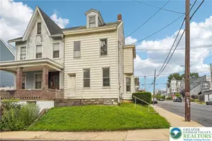 1050 Spring Garden St, Easton, PA 18042 - Photo 1