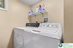 1350 Spring Dr, Lehigh Township, PA 18088 - Photo 24