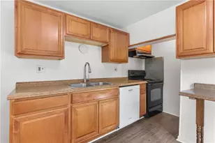 1541 Utica St, Allentown City, PA 18102 - Photo 10