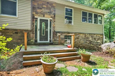 19 Woods Lane, Washington Twp, PA 19504 - Photo 2
