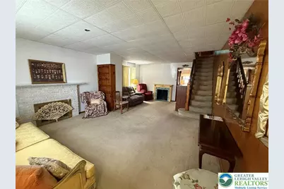 228 E Patterson Street, Lansford, PA 18232 - Photo 8