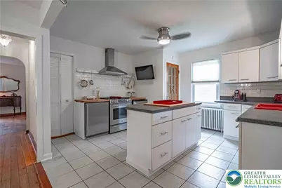 229 E Wall Street, Bethlehem City, PA 18018 - Photo 10