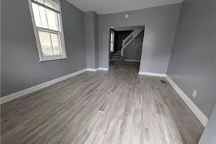 329 E Broad St, Bethlehem City, PA 18018 - Photo 2
