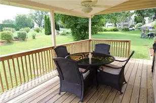 3514 White Oak Cir, Bethlehem City, PA 18017 - Photo 2