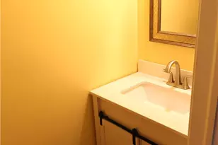3514 White Oak Cir, Bethlehem City, PA 18017 - Photo 8