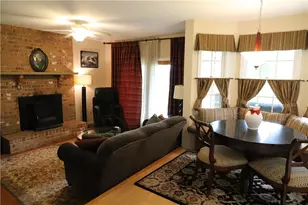 3514 White Oak Cir, Bethlehem City, PA 18017 - Photo 8