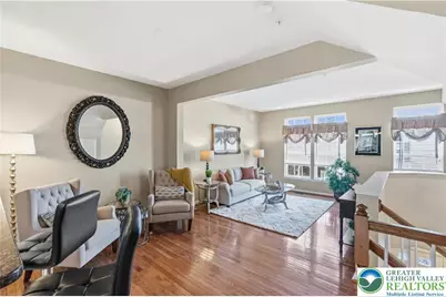 1632 Oakridge Lane, Hellertown Boro, PA 18055 - Photo 12