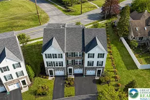1632 Oakridge Ln, Hellertown Boro, PA 18055 - Photo 32