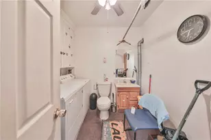2304 Butler St, Easton, PA 18042 - Photo 26
