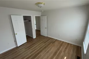 2720 Bachman Dr, Bethlehem Township, PA 18020 - Photo 10