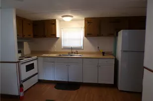 717 Washington St, Walnutport, PA 18088 - Photo 4