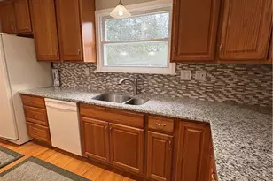 7270 Hillcrest Dr, Macungie Boro, PA 18062 - Photo 6