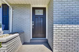 136 Grouse Dr, Moore Township, PA 18014 - Photo 4