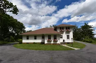 235 Bella Vista Dr, Bethlehem City, PA 18017 - Photo 12
