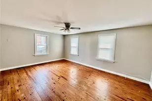 174 Wood St, Nazareth Boro, PA 18064 - Photo 4