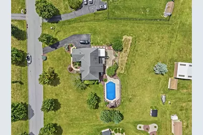 4082 Meckes Drive, Lehigh Township, PA 18088 - Photo 10