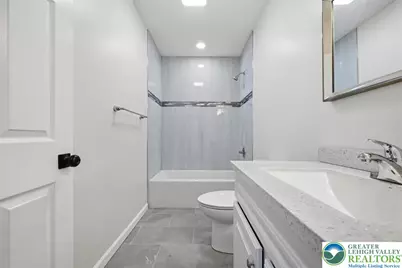 301 S Watson Street, Palmer Twp, PA 18045 - Photo 6