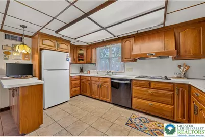 100 S Greenwood Avenue, Easton, PA 18045 - Photo 30