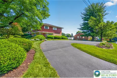 100 S Greenwood Avenue, Easton, PA 18045 - Photo 6