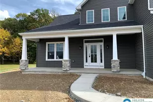 9002 Yorkshire Cir, Weisenberg Township, PA 18051 - Photo 4