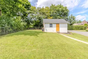 5603 Main St, Whitehall Township, PA 18052 - Photo 14