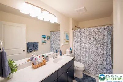 2877 Binney Court, Easton, PA 18040 - Photo 6