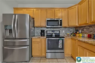 51 Glenmoor Circle N, Palmer Twp, PA 18045 - Photo 22