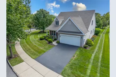 51 Glenmoor Circle N, Palmer Twp, PA 18045 - Photo 8