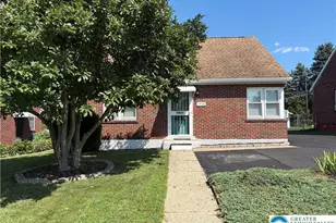 1035 S Jefferson St, Allentown City, PA 18103 - Photo 2