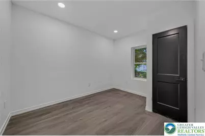 916 Center Street, Bethlehem City, PA 18018 - Photo 26