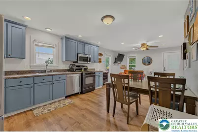 432 Birch Street, East Stroudsburg, PA 18301 - Photo 8