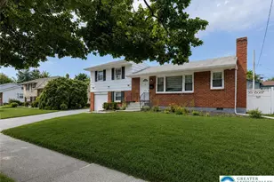 1972 Collingswood Dr, Bethlehem City, PA 18018 - Photo 2