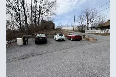 2269 Pennsylvania Avenue #2, Bangor Boro, PA 18013 - Photo 4