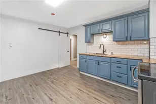 2269 Pennsylvania Ave, Bangor Boro, PA 18013 - Photo 6
