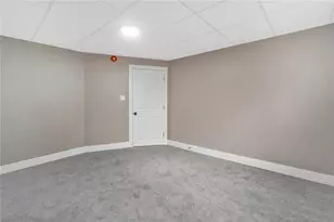 2269 Pennsylvania Ave, Bangor Boro, PA 18013 - Photo 18