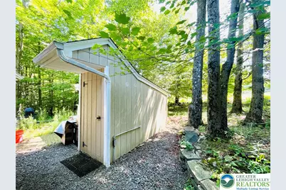 439 Butternut Road, Newfoundland, PA 18445 - Photo 14