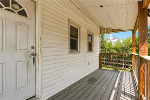 4423 W Mountain View Dr, Lehigh Township, PA 18088 - Photo 32