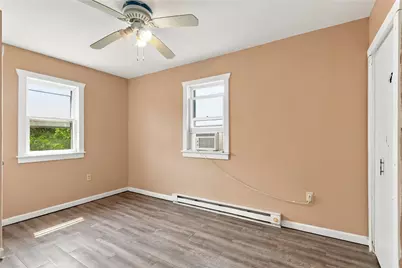 4423 W Mountain View Drive, Lehigh Township, PA 18088 - Photo 20
